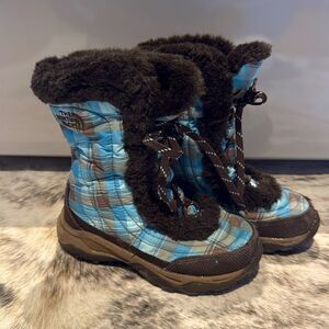 The North Face Goose Down Plaid Puffer Faux Fur Snowboots Size 2